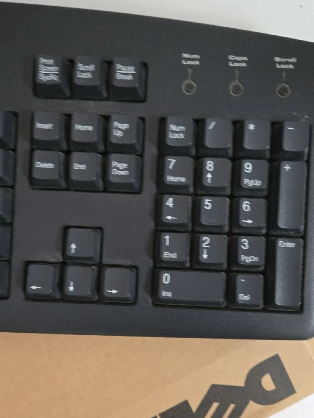 Dell RT7020 Black Wired Full-Size USB Keyboard with Numeric Keypad New In Box